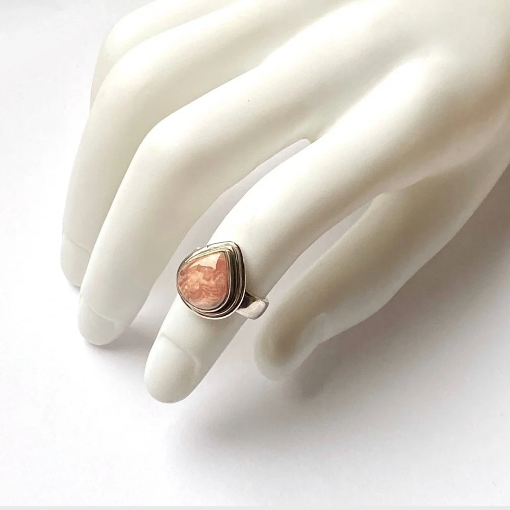 Vintage Sterling Silver Pink Rhodochrosite Ring Size 6